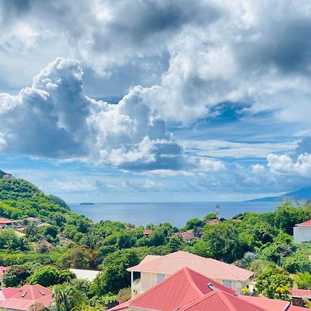 Ti Karet - Charmant Logement Avec Jacuzzi Et Vue Mer Terre-De-Haut Exterior photo